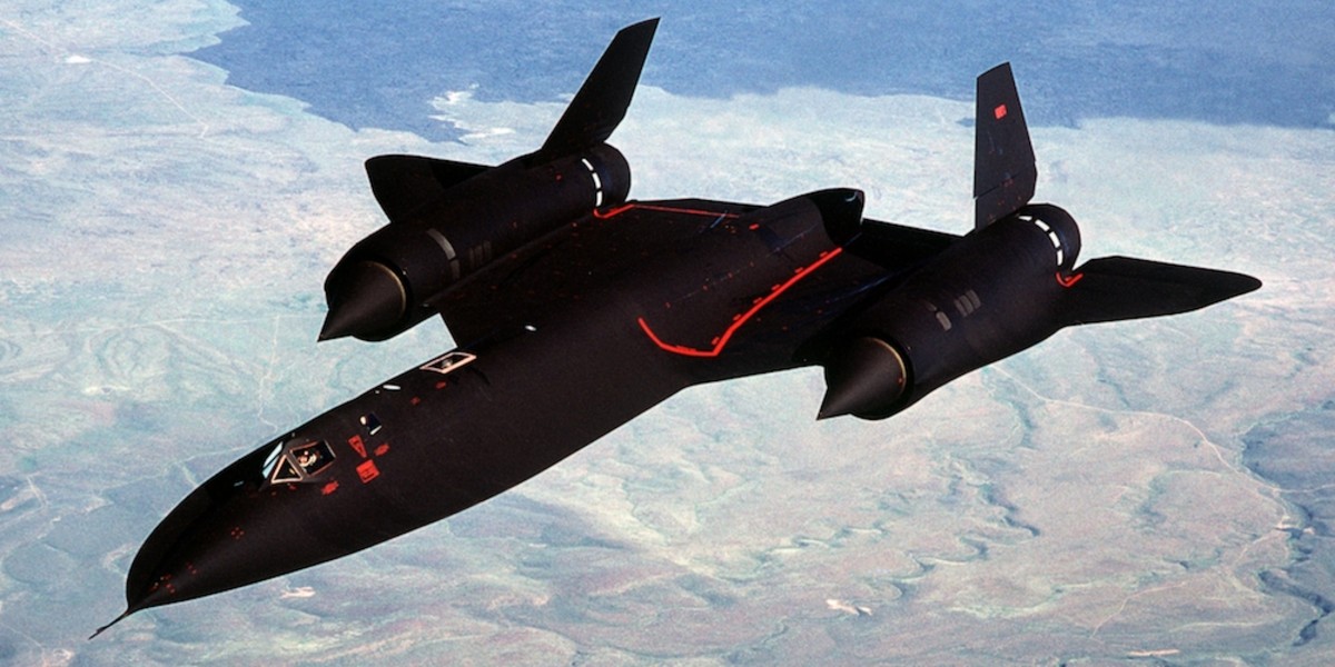 הציפור השחורה – SR-71 – פלא הנדסי